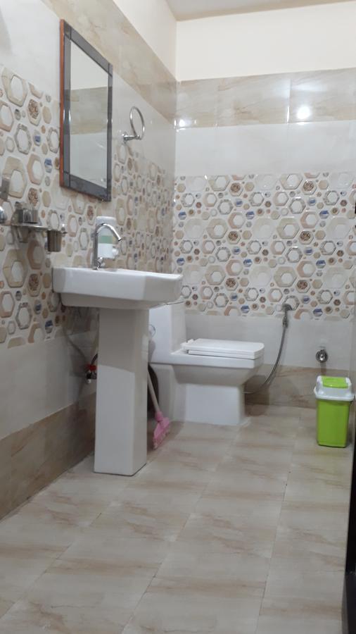 רישיקש Hostel Cozy Beds מראה חיצוני תמונה