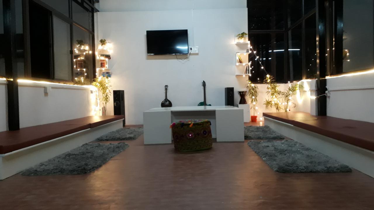 רישיקש Hostel Cozy Beds מראה חיצוני תמונה