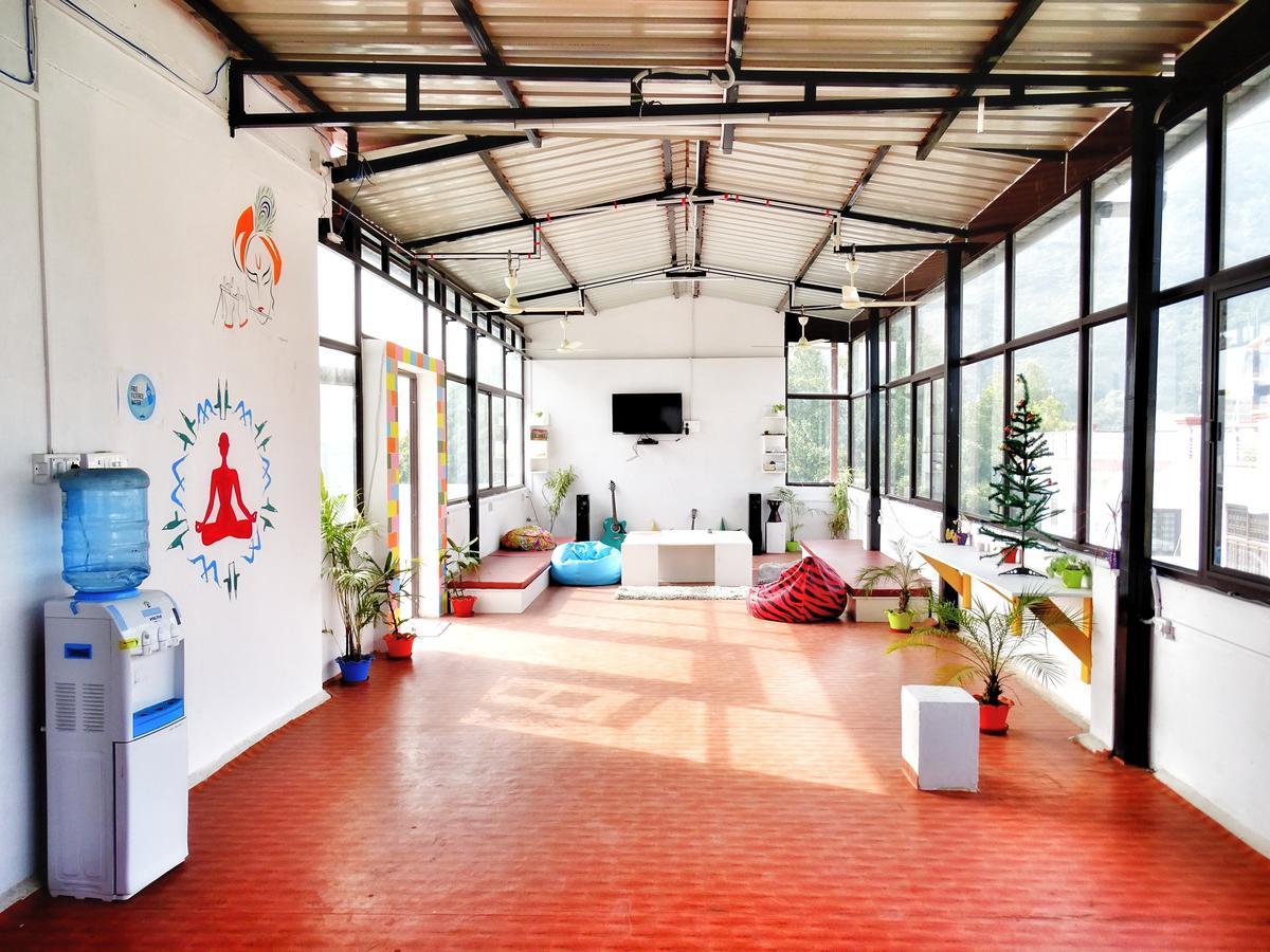 רישיקש Hostel Cozy Beds מראה חיצוני תמונה